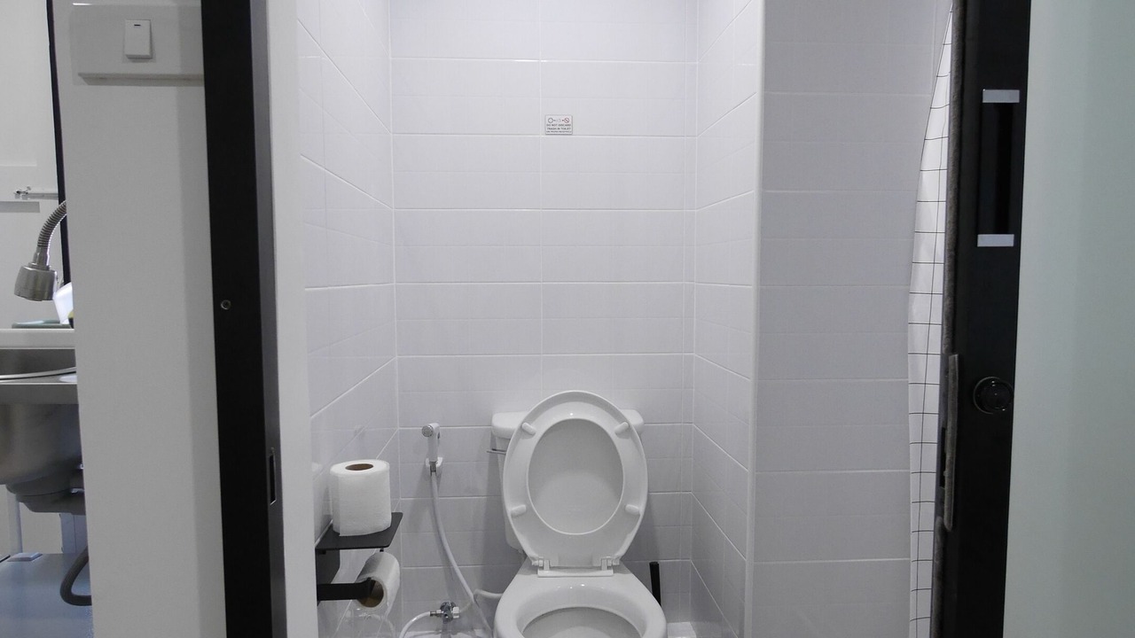 Photo of Bathroom in Thung Maha Mek