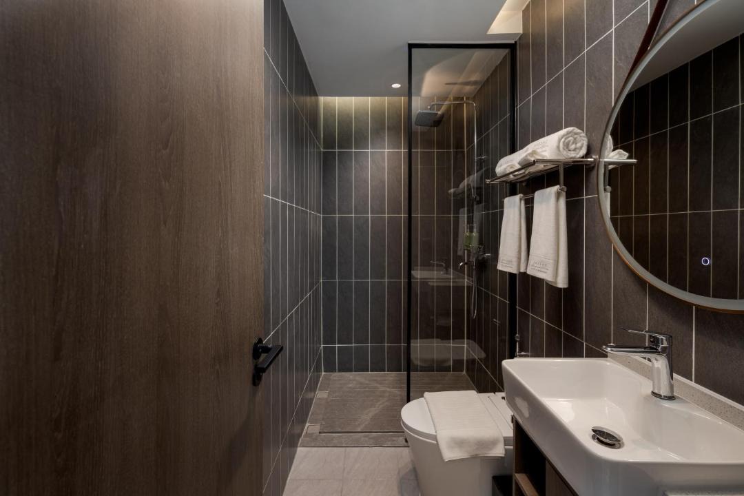 Photo of Bathroom in Chamkar Mon
