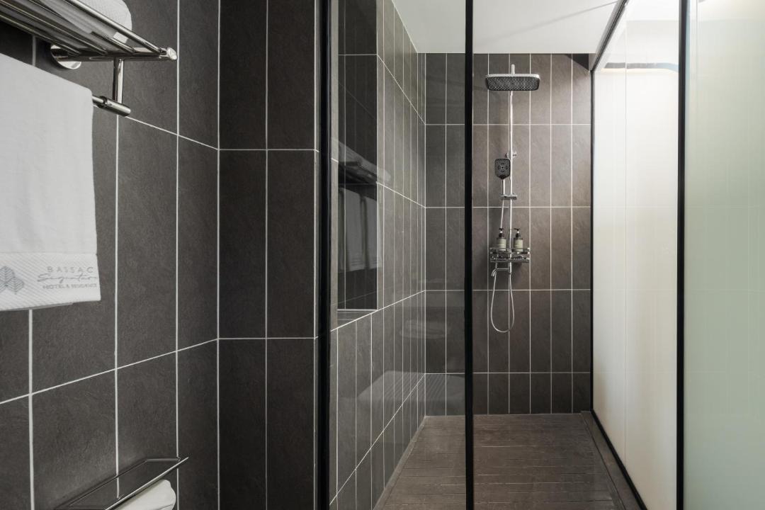 Photo of Bathroom in Chamkar Mon