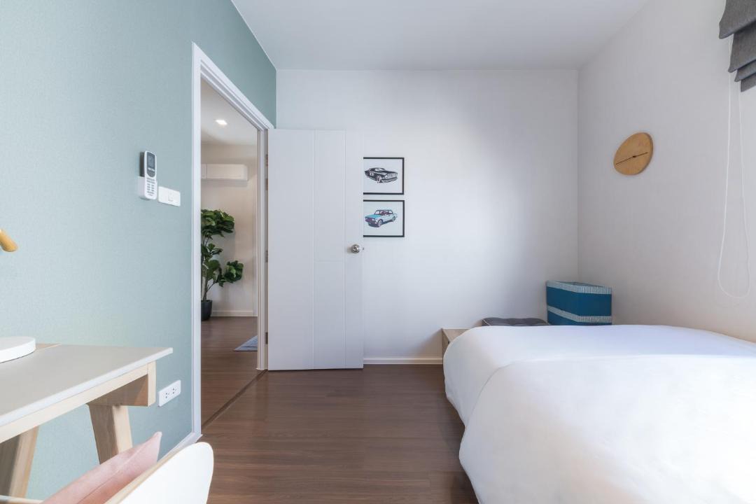Photo of Bedroom in Racha Thewa