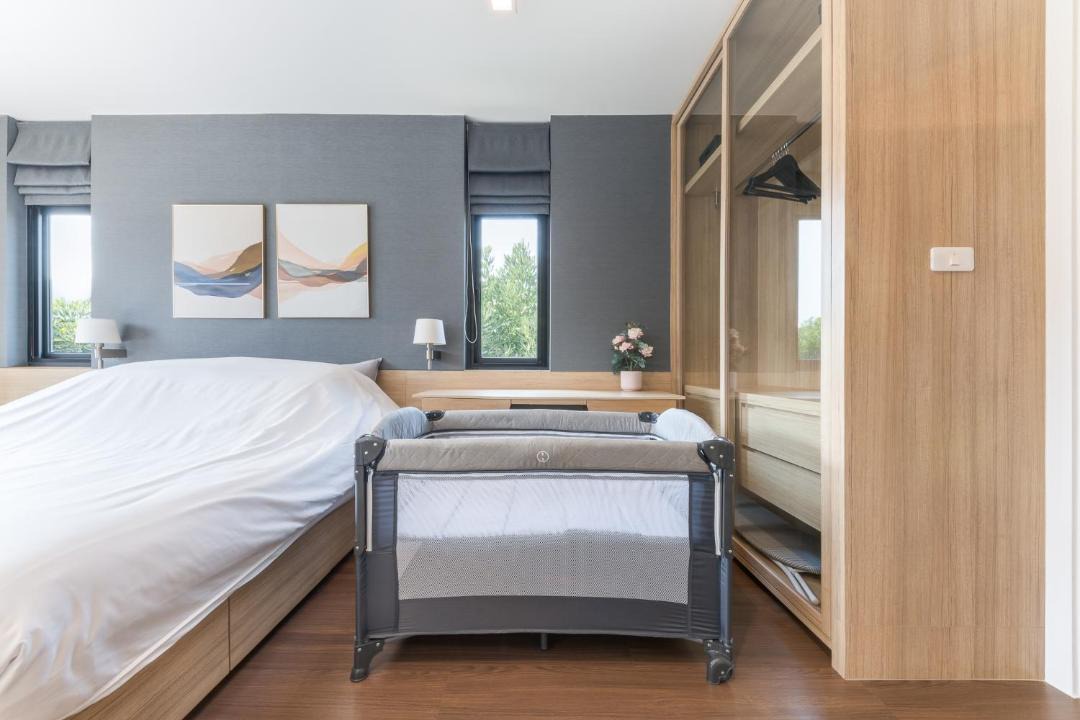 Photo of Bedroom in Racha Thewa