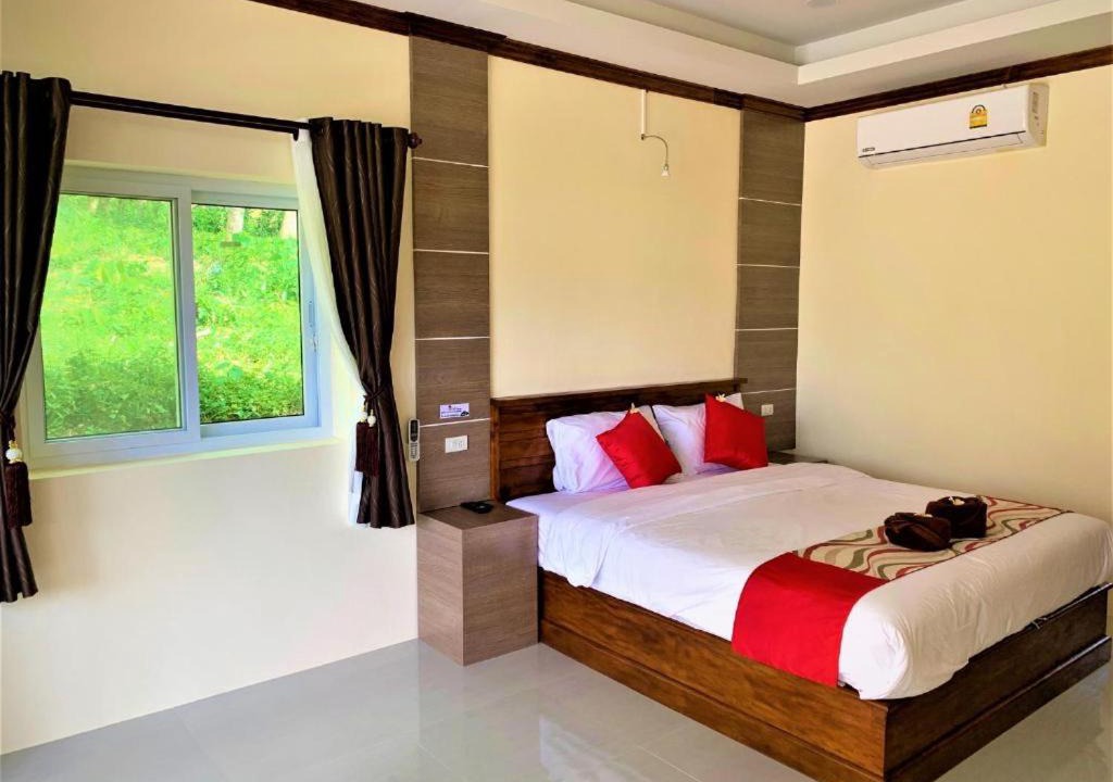 Photo of Bedroom in Ko Lanta