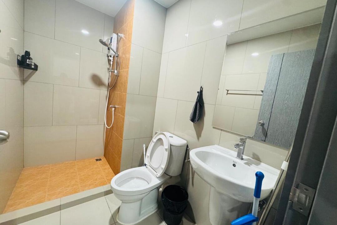 Photo of Bathroom in Talat Phlu