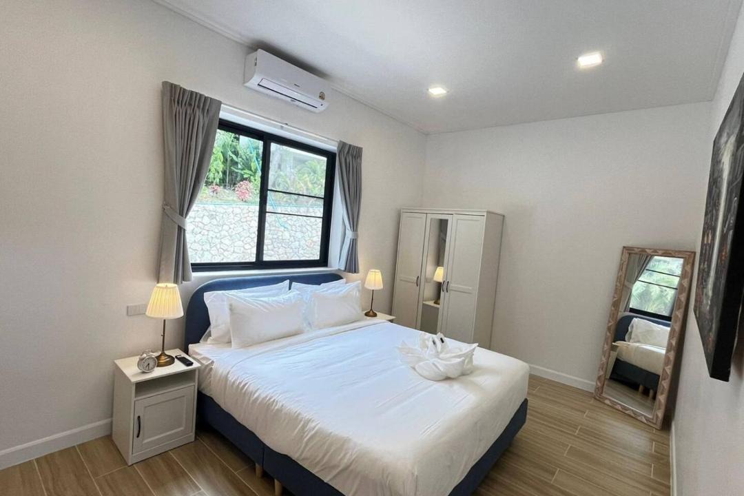 Photo of Bedroom in Srithanu
