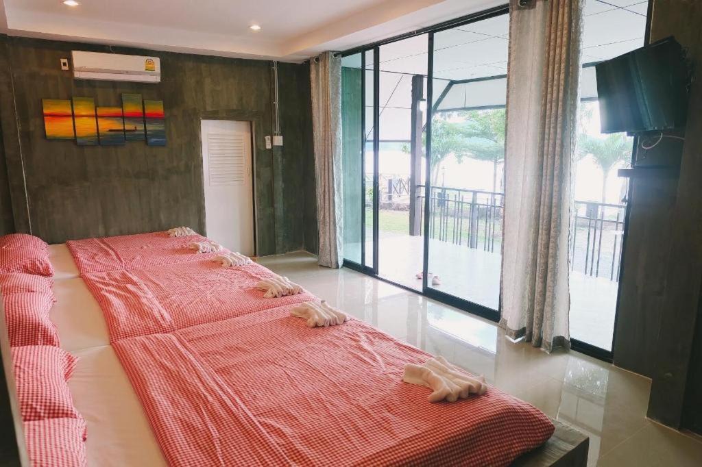 Photo of Bedroom in Song Phi Nong