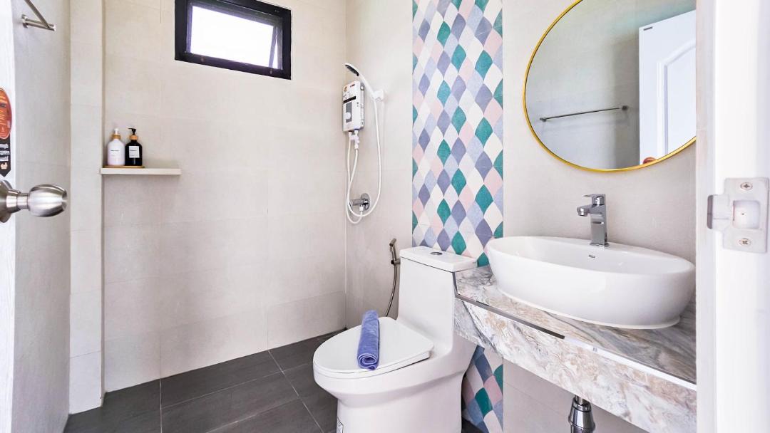 Photo of Bathroom in Hat Chao Samran