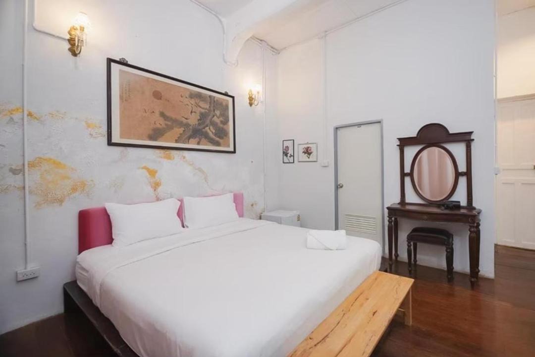 Photo of Bedroom in China Town