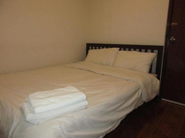 Photo of Bedroom in Khlong Toei Nuea