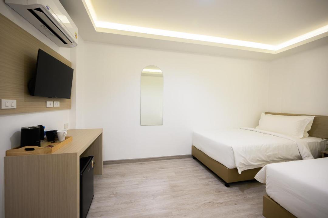 Photo of Bedroom in Thanon Phaya Thai