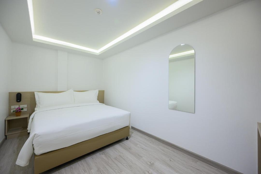 Photo of Bedroom in Thanon Phaya Thai