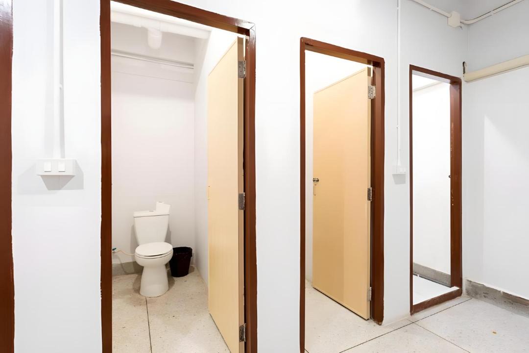 Photo of Bathroom in Wat Bowon Niwet