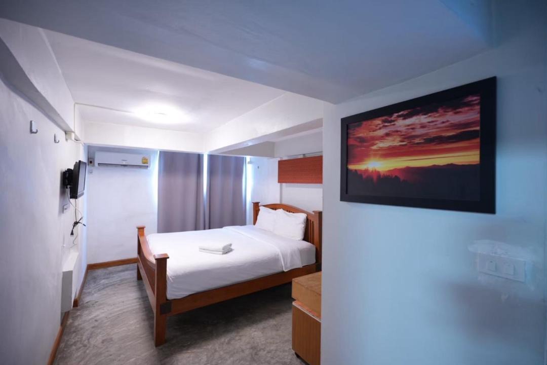 Photo of Bedroom in Chana Songkhram