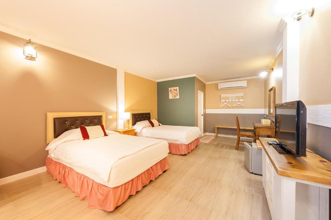 Photo of Bedroom in Khanong Phra