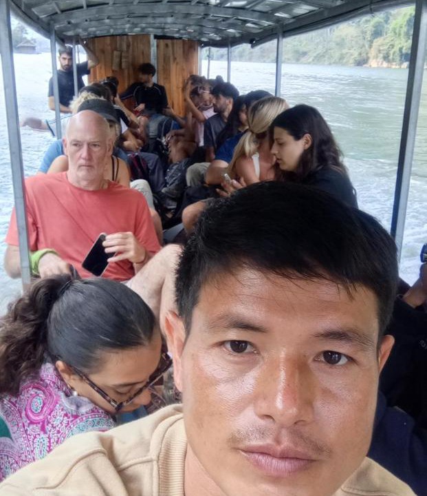 Photo of Human In Picture in Nong Khiaw