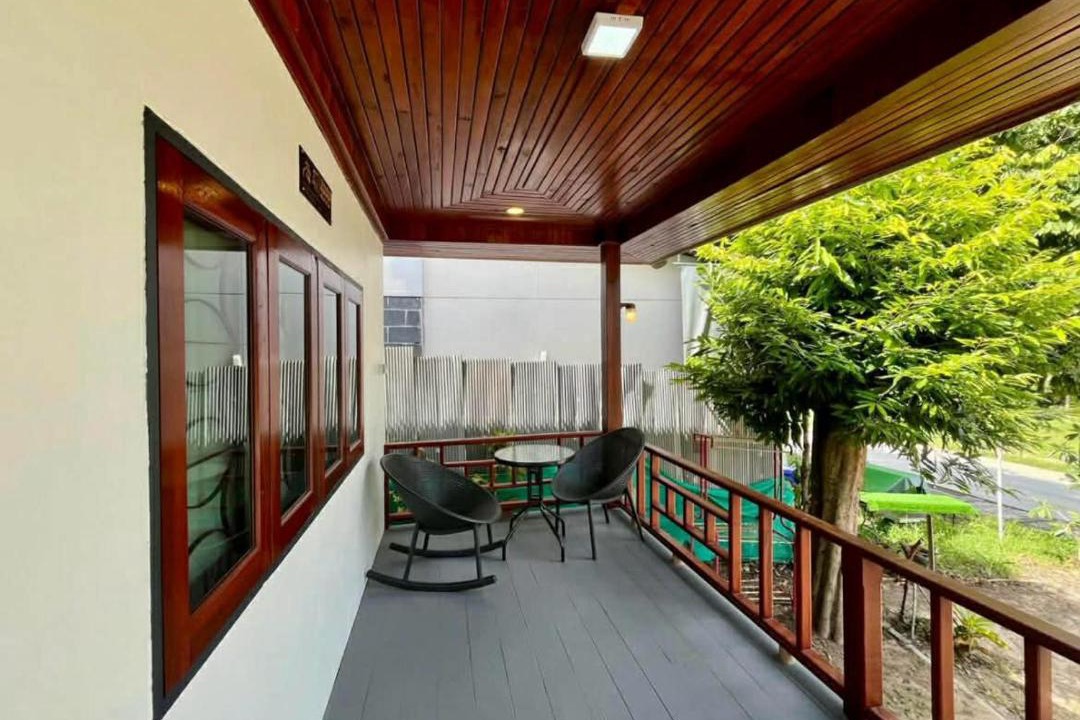 Photo of Patio Balcony in Wok Tum