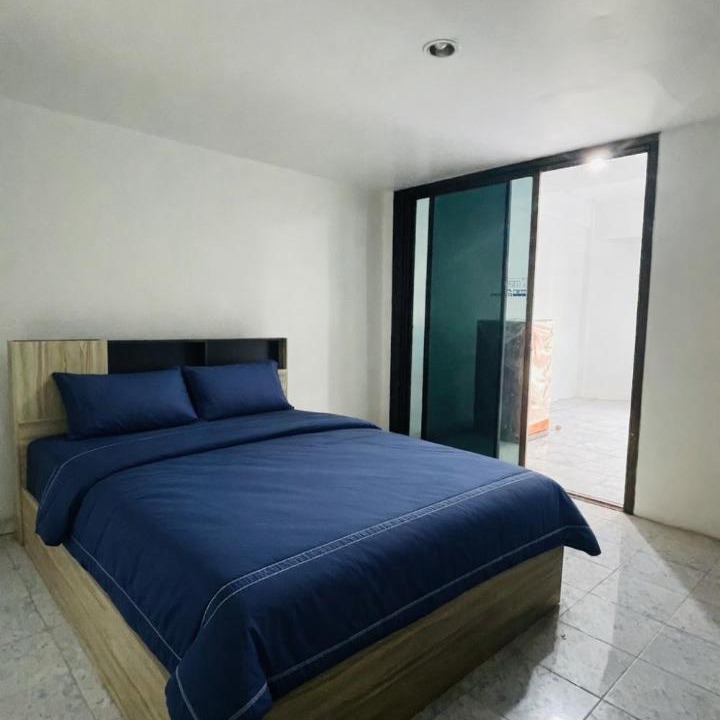 Photo of Bedroom in Talat Nuea