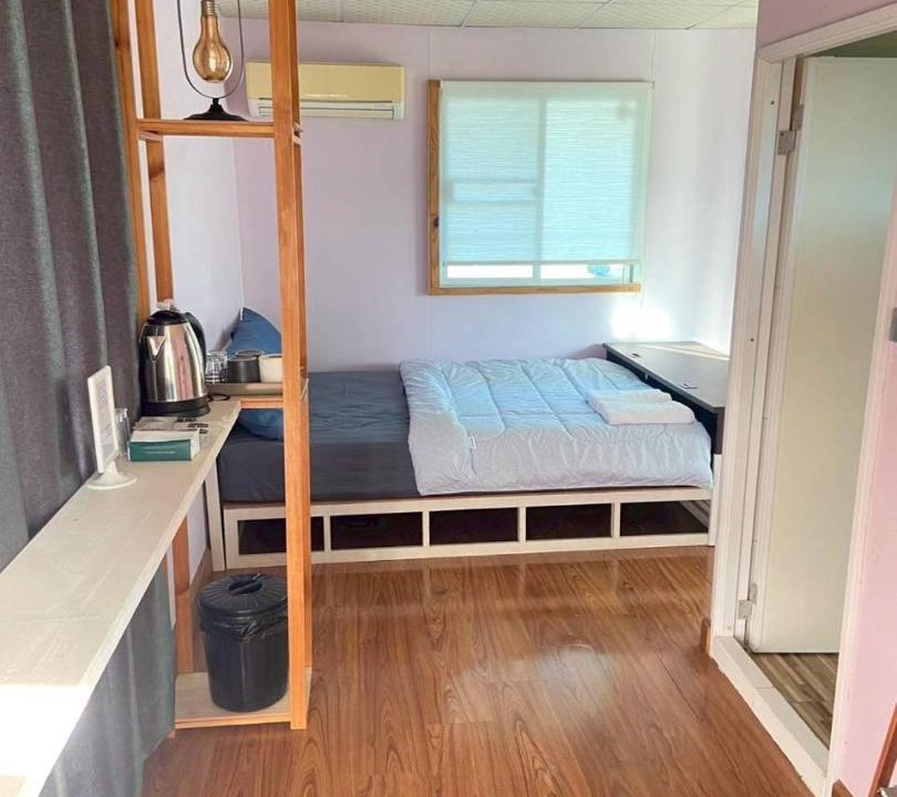 Photo of Bedroom in Khanong Phra