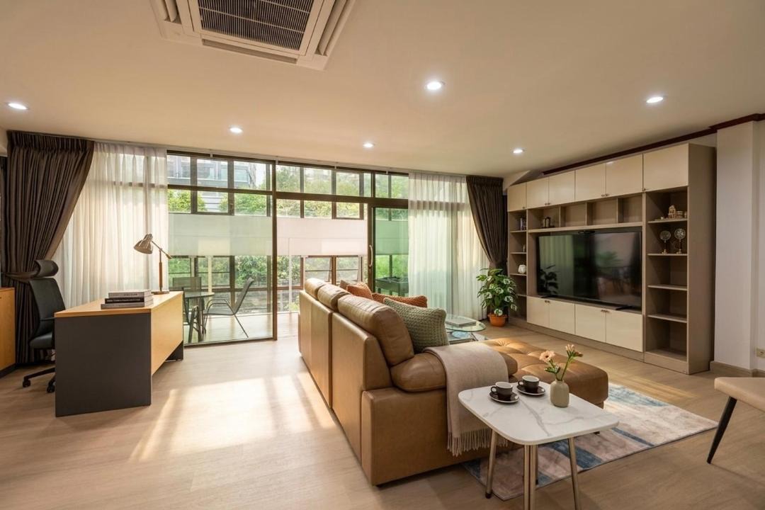Photo of Livingroom in Khlong Tan