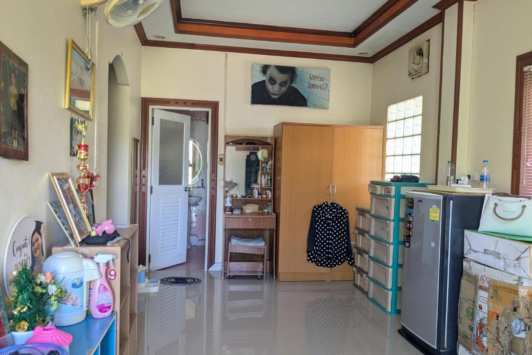 Photo of Others in Thong Krut