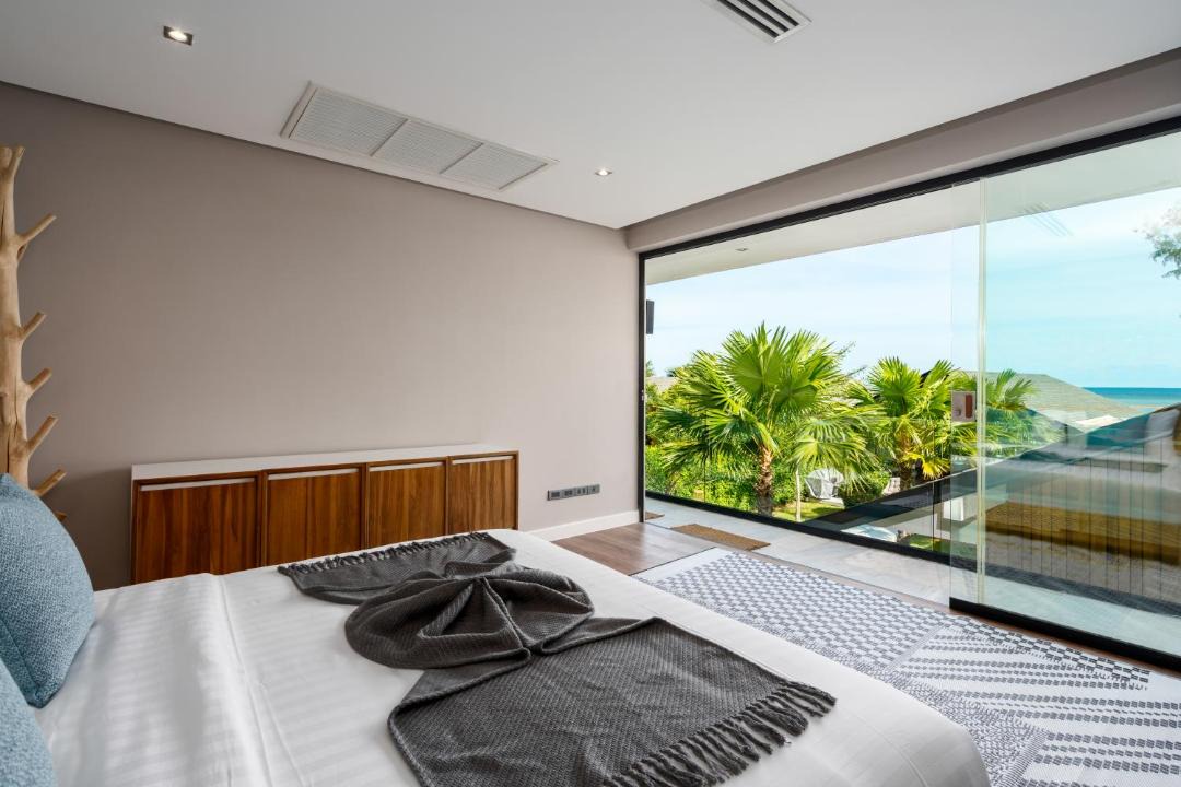 Photo of Bedroom in Laem Set
