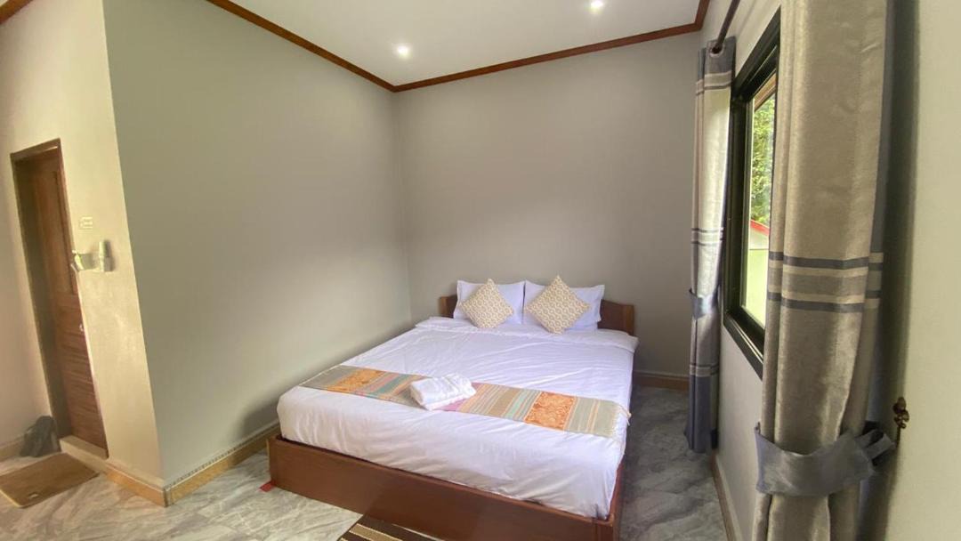 Photo of Bedroom in Louangphabang