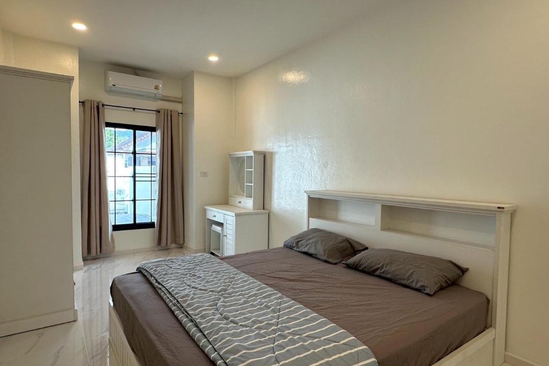 Photo of Bedroom in Si Sunthon