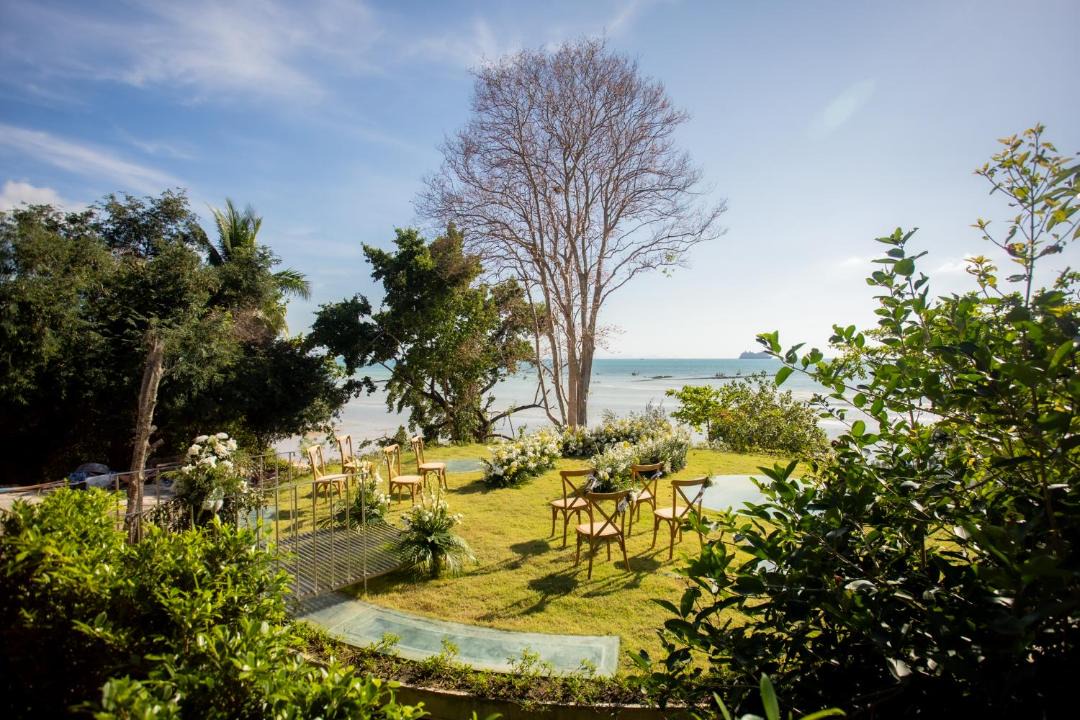 Photo of Others in Ang Thong