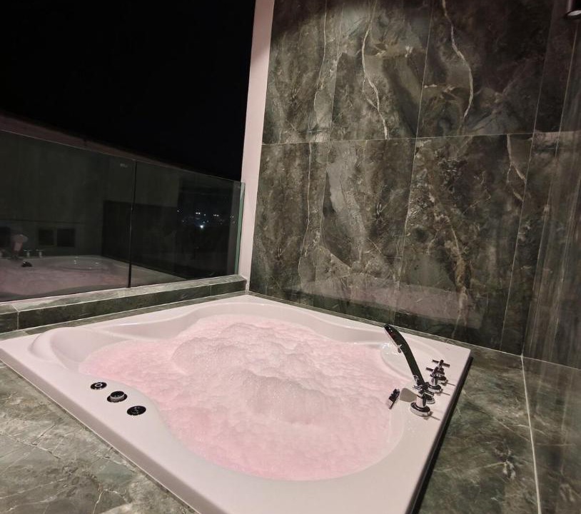 Photo of Bathroom in Ko Kaeo