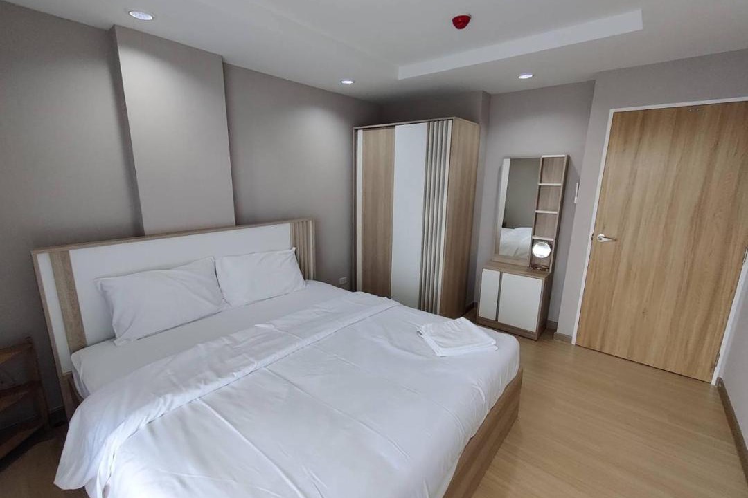 Photo of Bedroom in Bang Pa-in