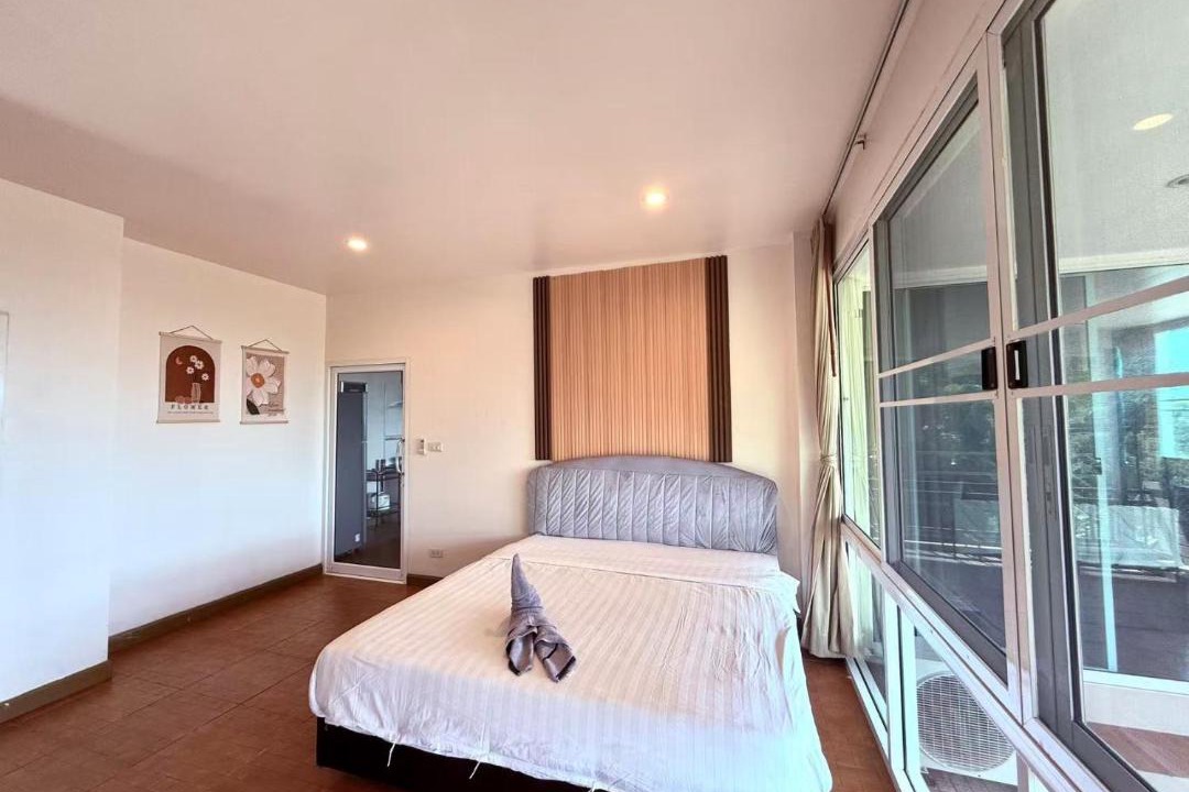 Photo of Bedroom in Ko Kaeo