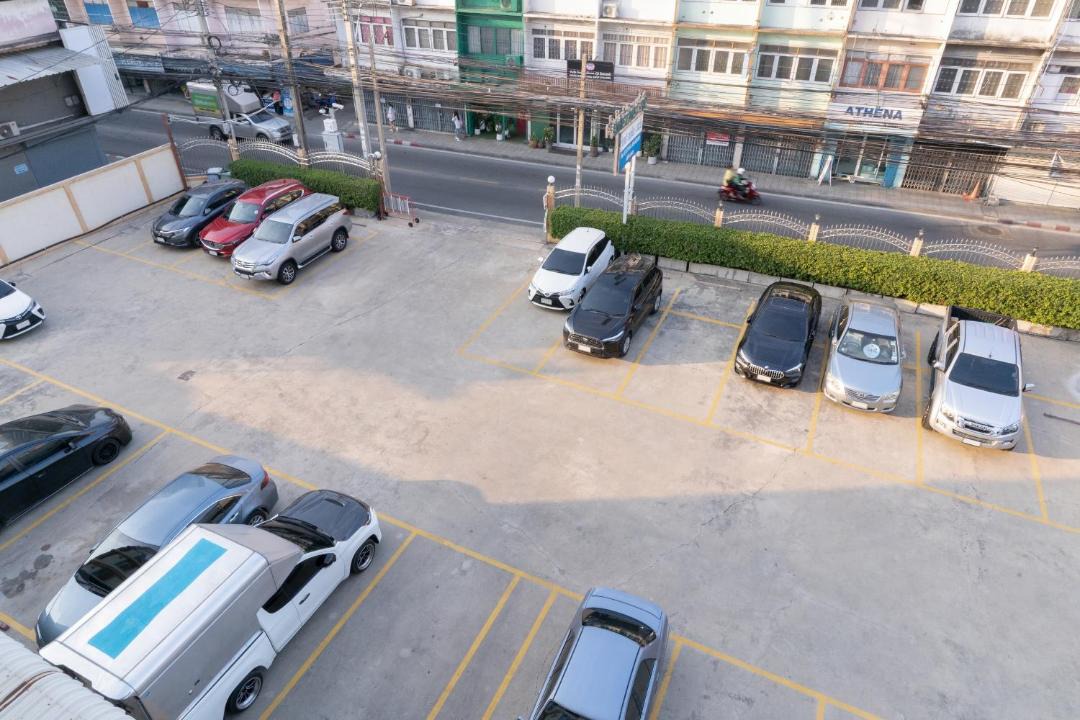 Photo of Others in Din Daeng