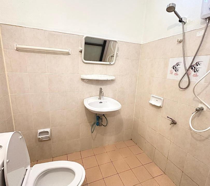 Photo of Bathroom in Khuekkhak