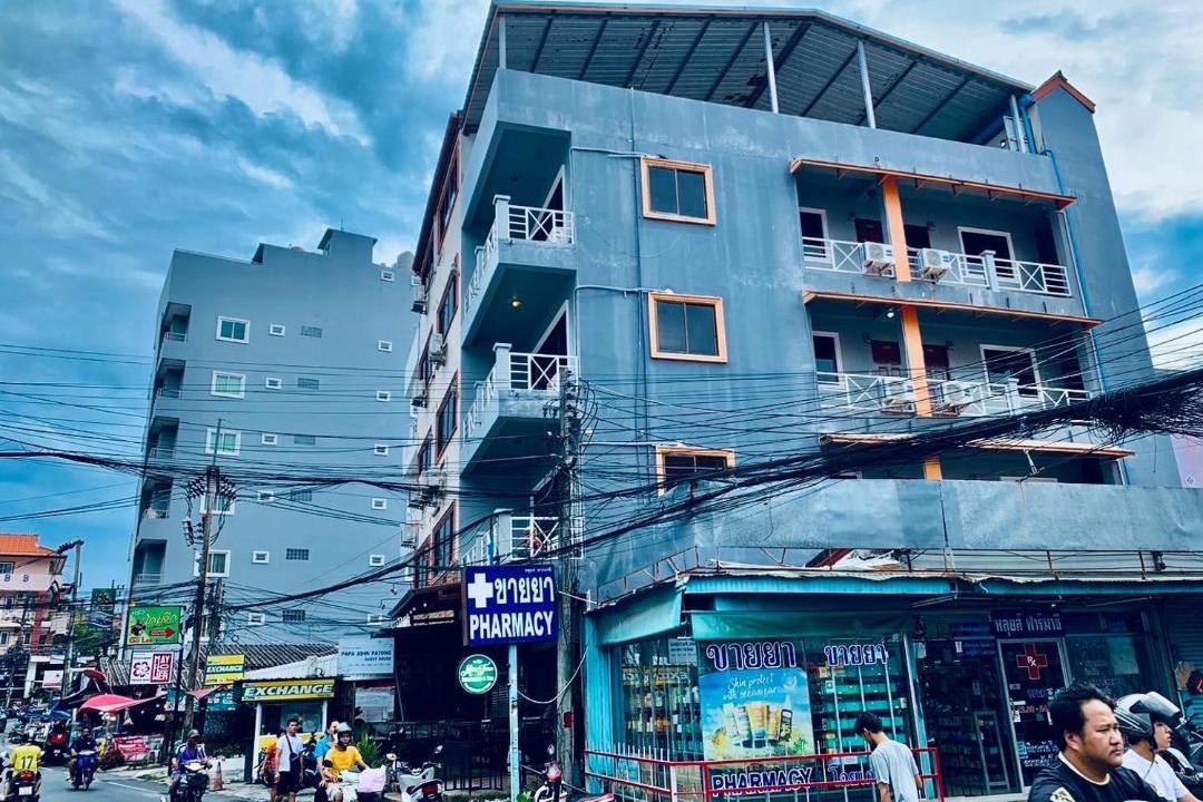 Photo of Buildings in Nanai Road
