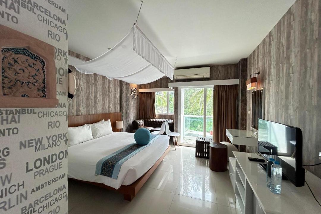 Photo of Others in Cherngtalay