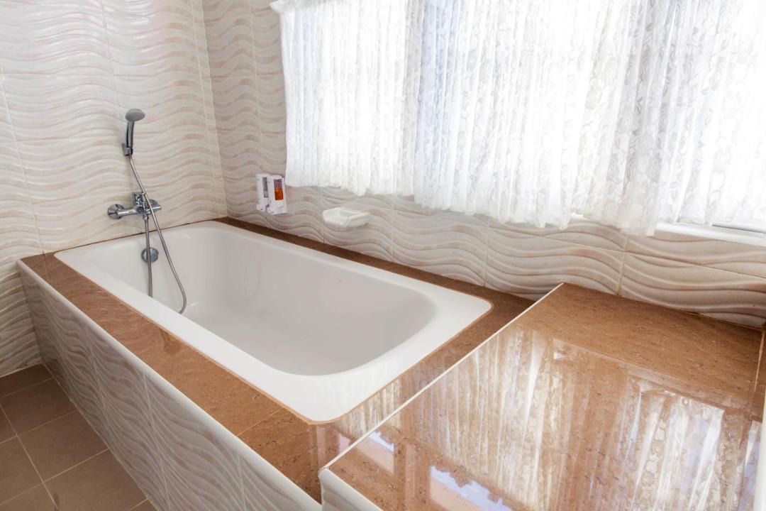 Photo of Bathroom in Fang