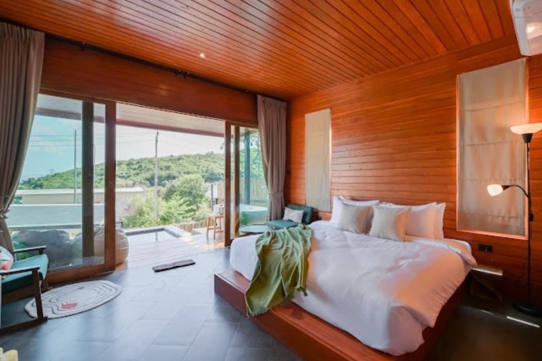 Photo of Bedroom in Koh Lan