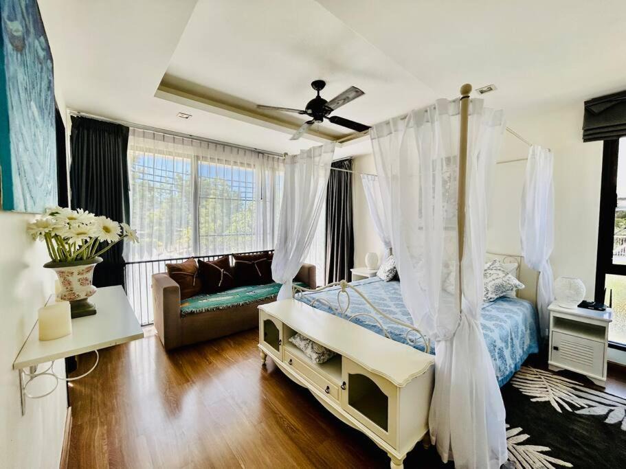 Photo of Bedroom in Laguna