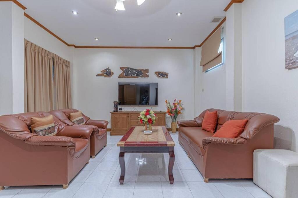 Photo of Livingroom in Pratumnak Hill