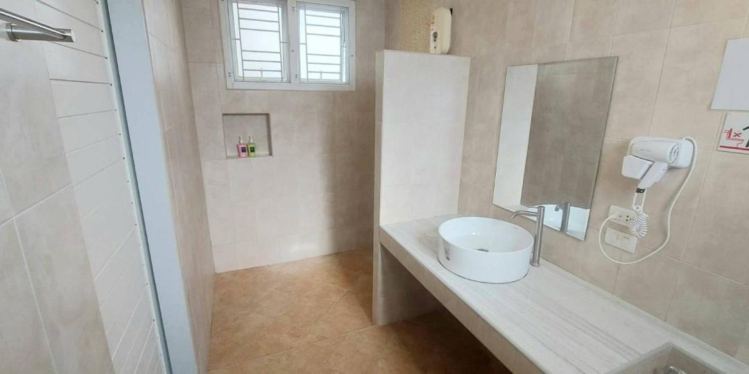 Photo of Bathroom in Si Sunthon