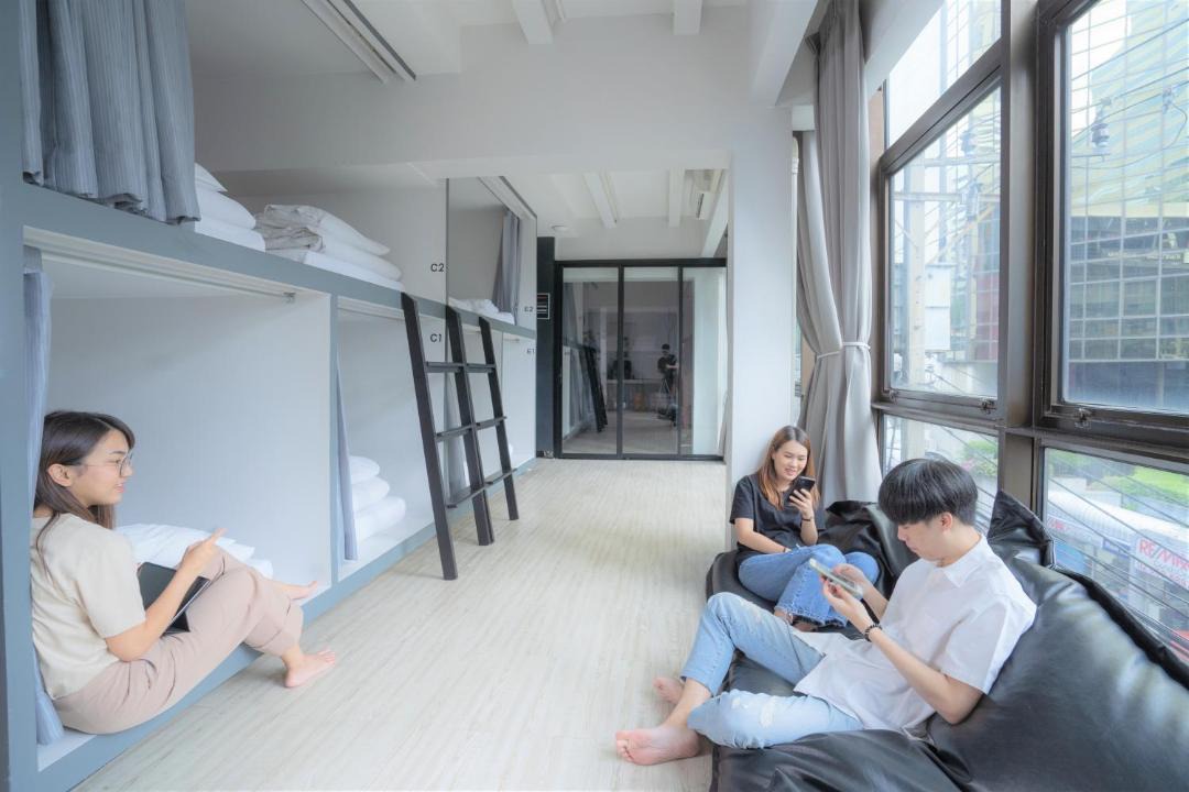 Photo of Others in Khlong Toei Nuea