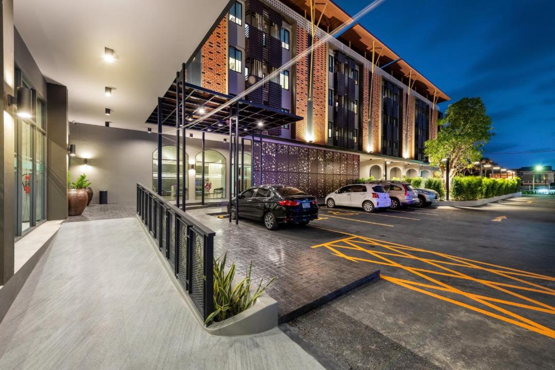 Photo of Others in Noen Phra