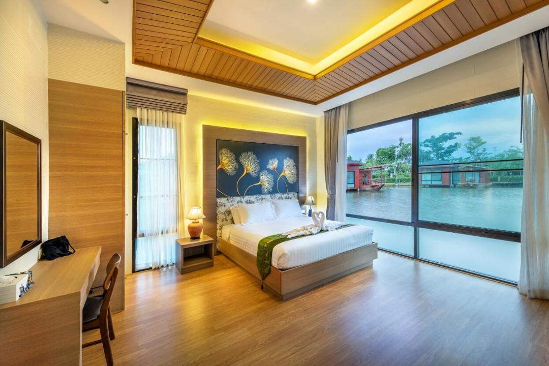 Photo of Bedroom in Sam Phran