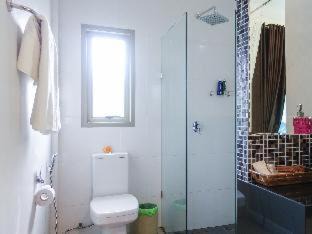 Photo of Bathroom in Ban Bo Han
