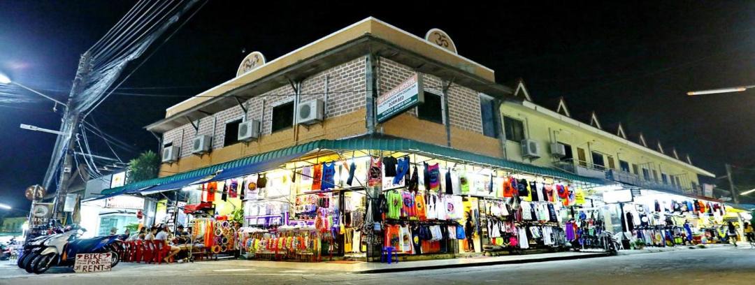 Photo of Others in Haad Rin