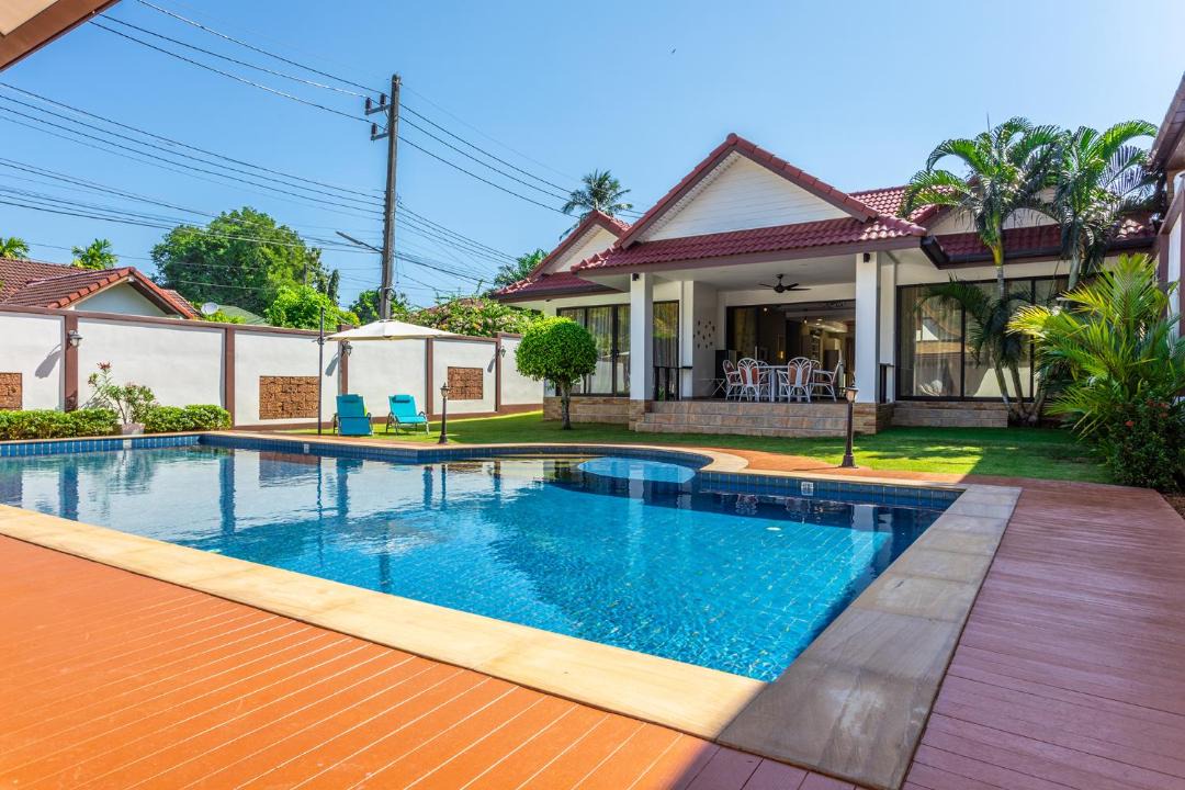 Photo of Outdoor in Nai Harn