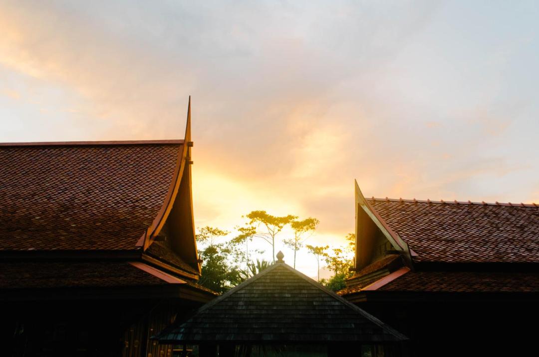 Photo of Buildings in Thep Kasattri