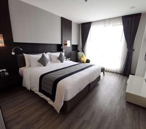 Surestay Hotel 