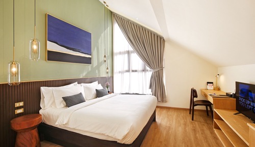Junior Suite, 1 King Bed, Sea View