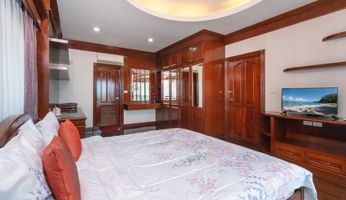 Family Villa