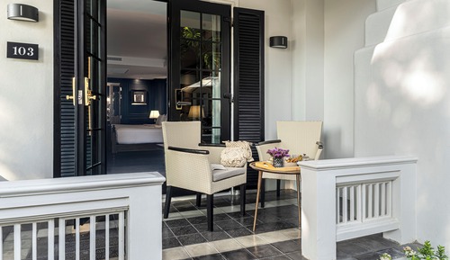 Deluxe Triple Room A